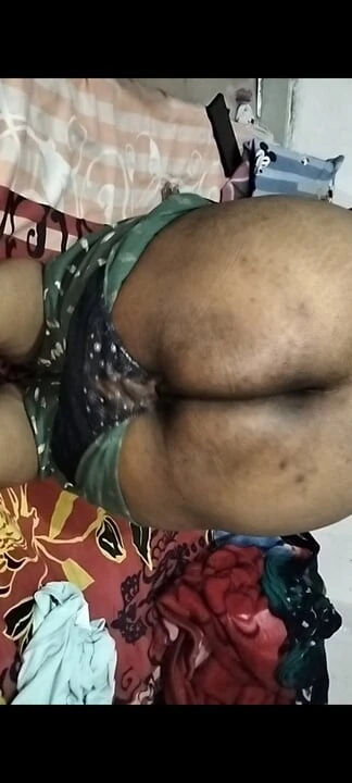 Hintli köylü ev hanımı priya yenge
