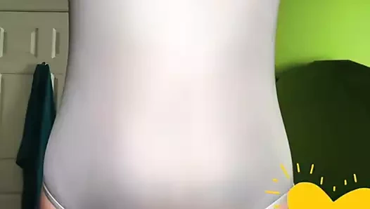 Gümüş mayo (ai geliştirilmiş)