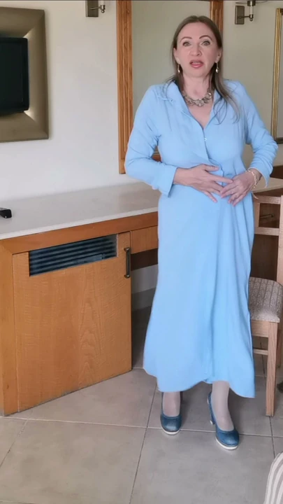 Güzel mavi elbise