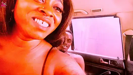 Nollyporn Uglygalz'i Nijeryalı yıldızıyla sikiyor