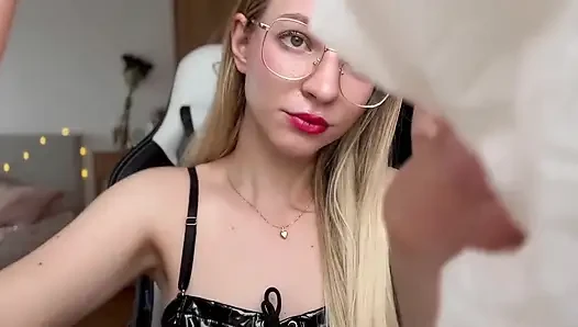 Asmr rol yapma uygunsuz ve kaba muamele
