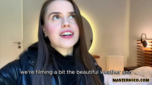 Atina'da harika amatör anal sikiş! Jamie Young ile porno vlog