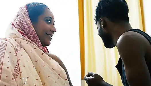 Üvey Anne Kırmızı Elle Yakalandı Ve Desi Tarzında Sikildi