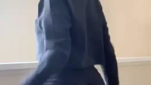 Brittany renner brittany demeti bazı iyi videolar