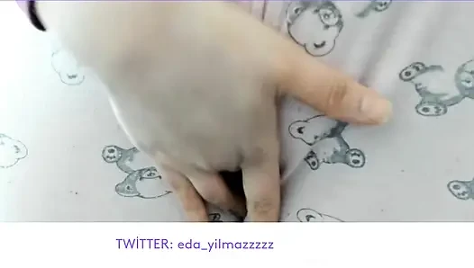 MASTURBATE WITH PAJAMAS- RUBBING PUSSY WITH PAJAMAS- CAMELTOE