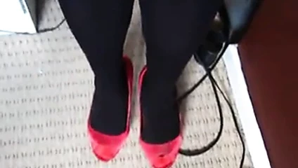 Dolly boşalan üzerinde çorap