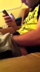 Str8 onun fındık kaşıyarak ev arkadaşı yakalamak