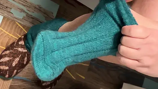 Zara Charm: Natural Hairy Striptease & Sock Fetish Session