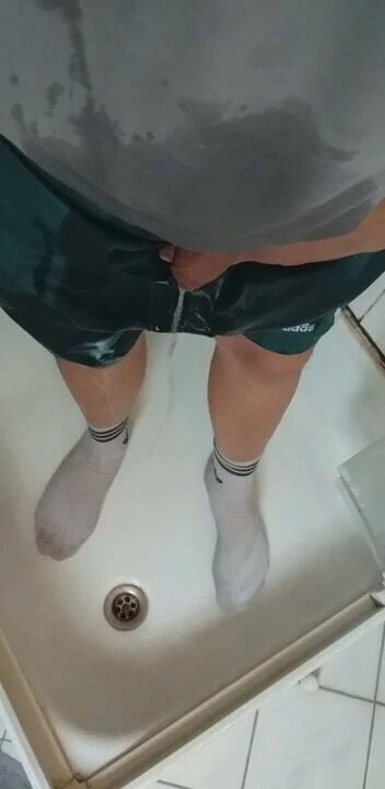 pissing boksörler 2