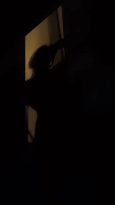 соблазняет худеньких женщин