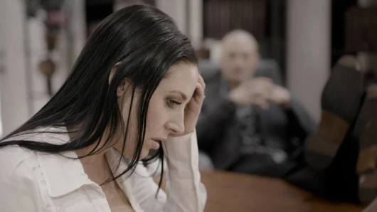 Angela beyaz sikikleri için tutmak bir sır