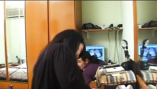 Tüm deliklerimi sik baba dvd