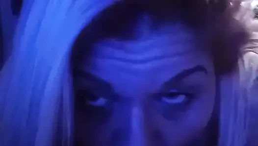 B ve Neveah ile bir gece