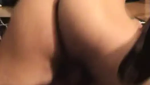 la salope Florence prend une bite