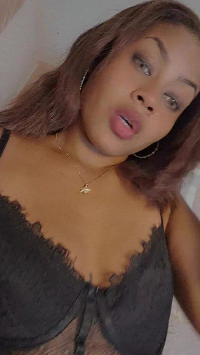 Güzel aşkıma geri döndük, bana eşlik edecek misin?