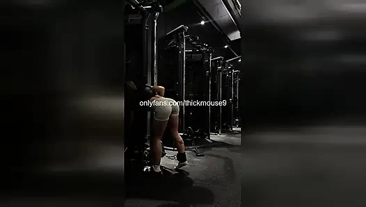 Tiny 18yo Virgin Hole Fucked Raw Deadlift Slip