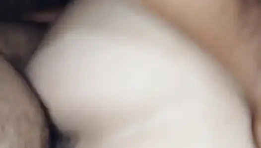 Antony... Büyük götlü ateşli genç kadınla sikişmek için hafta sonu...