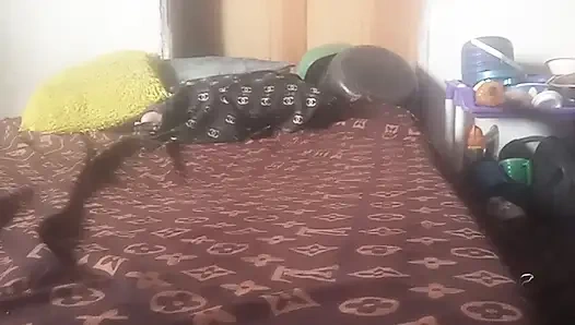 Öğretmenlerle ortaokul seks kaseti