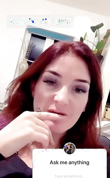 Beni Instagram'da takip ediyor musun? Eğer beni kaçırmıyorsan bana bir şey sor!