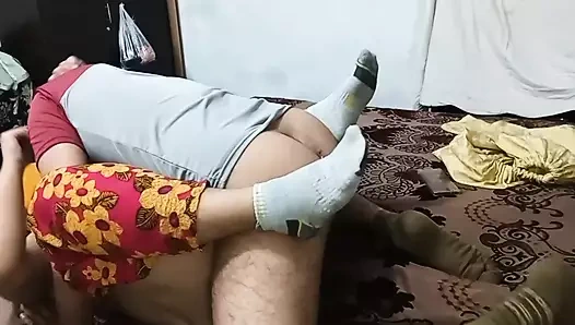 Üvey anne erkek olduğunu kanıtlamak için üvey oğlu tarafından gösterildi - sesli Hintçe hikaye