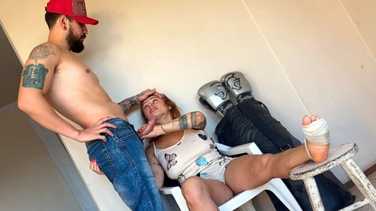 Redhead Legged With Bandaged Foot Comes Jumping And Sucks Cock With Will - Submissive Blowjob