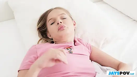 Küçük ucube coco lovelock üvey babasıyla