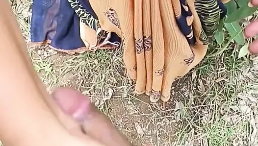Hintli ateşli telugu öğretmen açık havada tam romantizm whail sikişiyor
