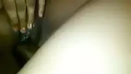 Sonunda karımın arkadaşı benimle seks yapmayı kabul etti.