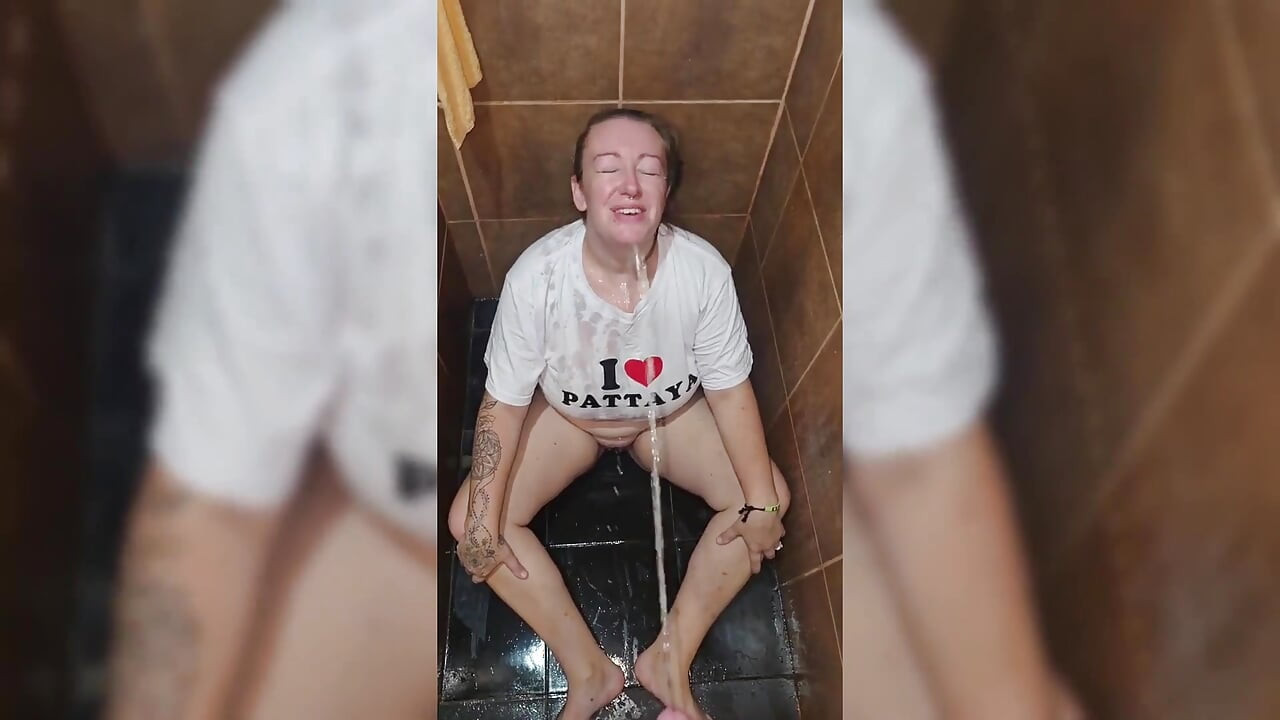 Jimbob ve Jade Banyo Su Sporları Oyunu