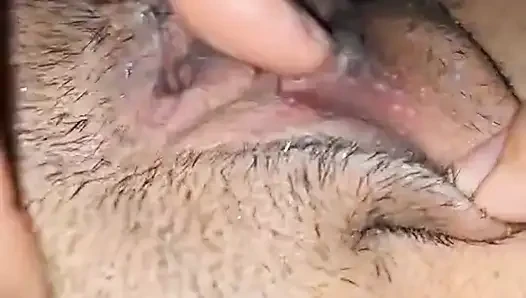 Çekici kız arkadaşım. Her zaman seviyor