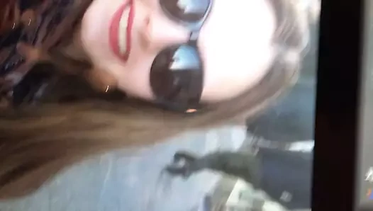 Roberto'nun karısı için Cum haraç