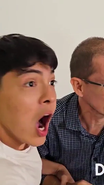 Обязательный для просмотра момент от "ЭММА ОТВЕРГАЕТСЯ LIL TIMY, ВОЛШЕБНИК ТРАХАЕТ ЕЕ И ДАЕТ ЕЙ НАДУМНЫЕ СПОСОБНОСТИ ТРАХАТЬ ЛЮБОГО МУЖЧИНУ, КОТОРОГО ОНА ХОЧЕТ."