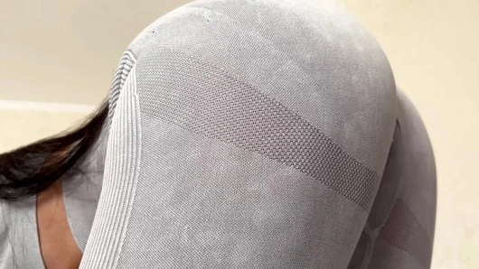 Üvey annem elle muameleyi görmezden geliyor