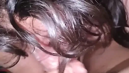 Bir yumurtayı böyle emersin