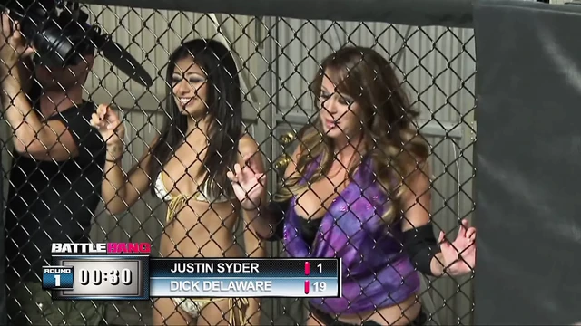 Bu sefer savaş patlaması galibi Kaliforniyalı seksi ruby ​​rayes'dan memnun kalacak