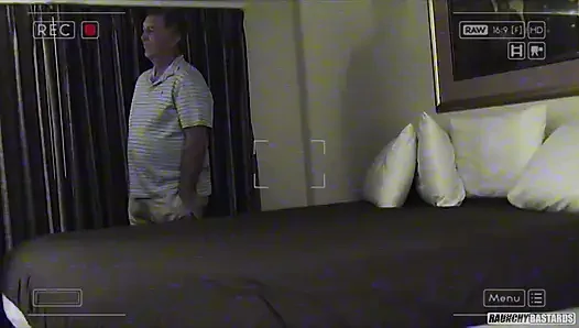 Babasının yarağı onu çıldırtıyor