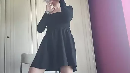 Şehvetli striptiz ıslak bir şekilde bitiyor