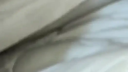 Kız Müslüman 19 yaşında ve khaliji büyük yarak