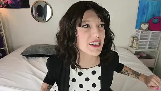 Kızgın üvey anne ve aşırı gelişmiş üvey oğul 2