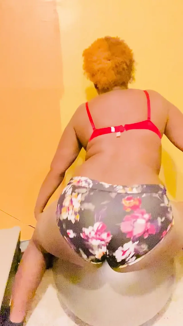 Vahşi çılgın iyi zenci twerk (isim - alliyah alecia scott)