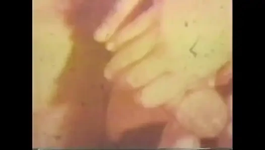 Lezbiyenler adamla yatıyor