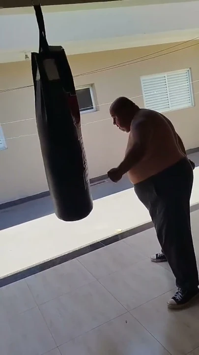 Bubba güreş antrenmanı onunla başa çıkabilir misin?