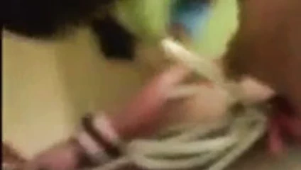 Korkak erkek Başlarken becerdin tarafından metres ile dev strapon