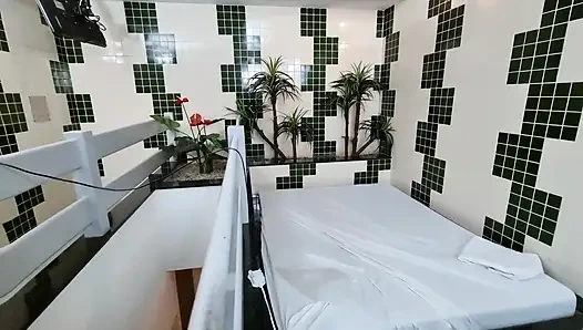 Lezbiyen sidik erotik seansı - tüm çişimi yut tatlı hatunumu yut