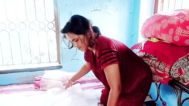 69 POSITION Landlady Tries To Seduce Her Charming Tenant During Night 4K Video