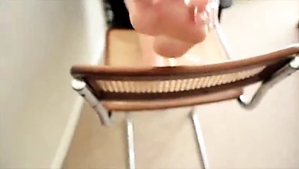 Tatlı tabanlar ve uzun ayak tırnakları