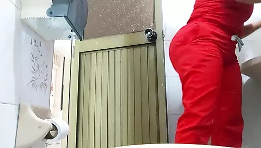 Dr. Rangel'in ofis banyosunda kamera