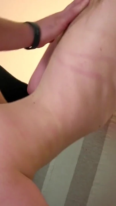Sexo privado com estudante de 18 anos | Clip 1