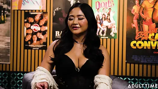 Jasmine Teaa: Asyalı grup seks partileri ve chun-li cosplay | Adult Time Podcast