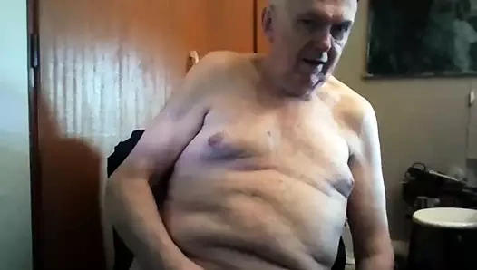 Webcam üzerinde büyükbaba gösterisi